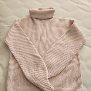 Tory Burch Wool Cashmere Turtleneck Sweater in size XXS baby pink color